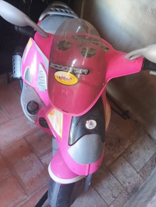 Moto Eléctrica Infantil Scooter Rosa