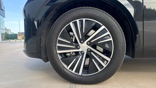 LYNK&CO 08 1.5 PHEV CORE 5P