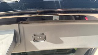 LYNK&CO 08 1.5 PHEV CORE 5P