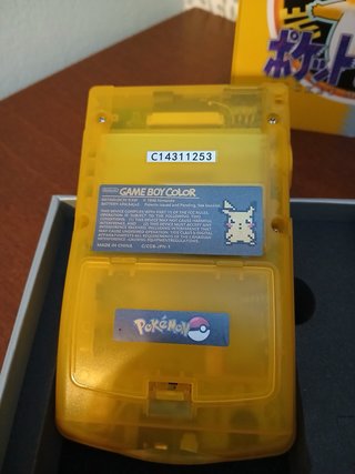 Nintendo Game Boy Color Edición Pikachu