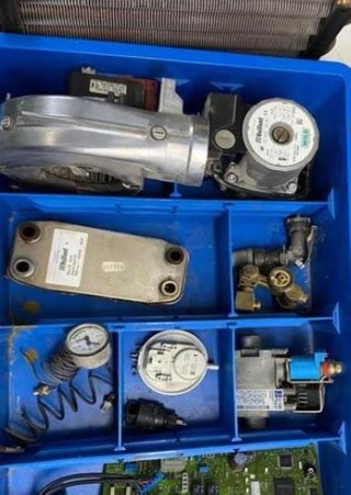 REPUESTOS DE CALDERA VAILLANT 242/2-3 R2