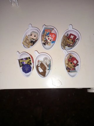 Kinder Joy One Piece Colección