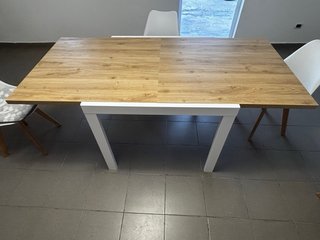 Cucina tavolo allungabile e 4 sedie