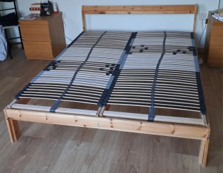 Cama Neiden 140x200 con somier y colchón