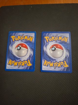 Carte Pokemon Pikachu Base Set e Jungle