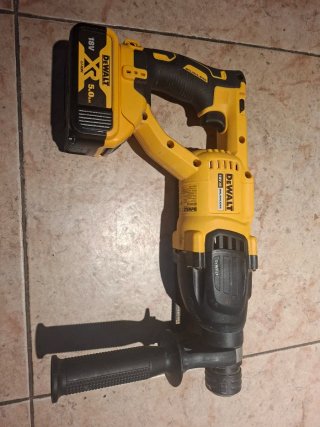 Trapano a percussione DeWalt 18V XR Li-Ion