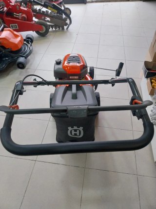Cortacésped Husqvarna LC 140P