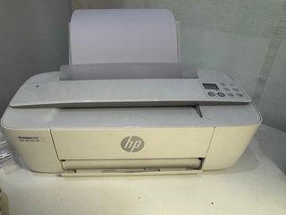 Portátil HP + Impresora Escáner HP