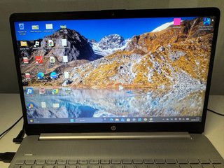 Portátil HP + Impresora Escáner HP
