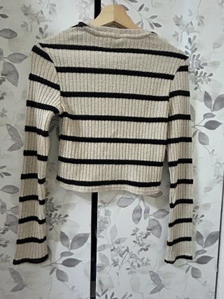Jersey de rayas beige y negro