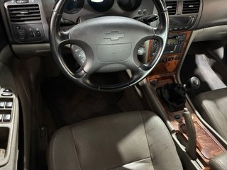 Chevrolet Evanda 2005