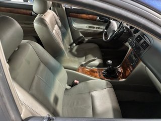 Chevrolet Evanda 2005