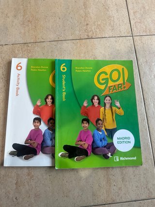 Pack de libros Santillana de sexto de primaria.