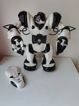 Robosapien WowWee Vintage con Telecomando