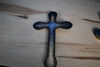 Crucifijo Eberle Antiguo Lobulado Bitono