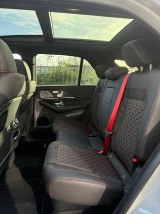 MERCEDES-BENZ GLE 53 AMG HYBRID (2026)