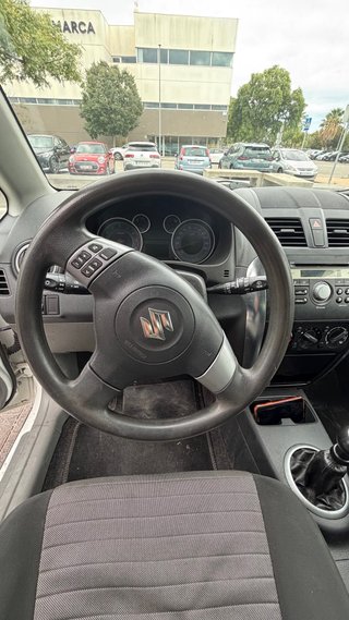 Suzuki SX4 en perfectas condiciones!