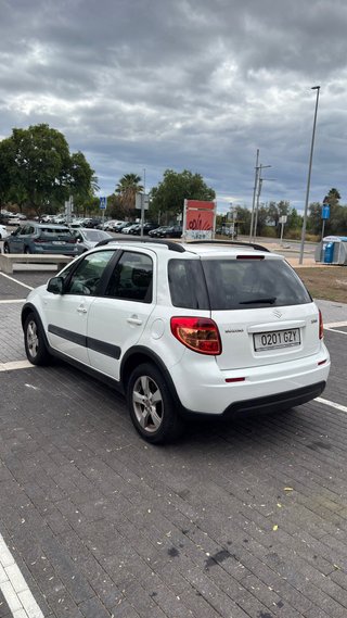 Suzuki SX4 en perfectas condiciones!