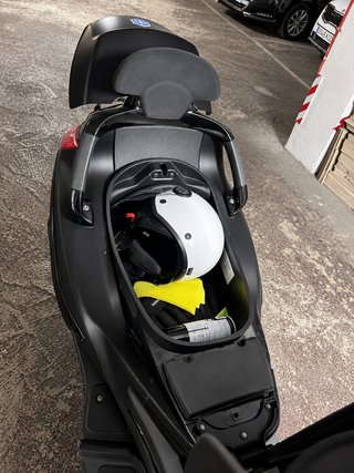 Piaggio XEVO 125 de 2012 con menos de 19.000km