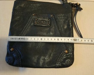 Borsa tracolla UGG pelle nera vintage