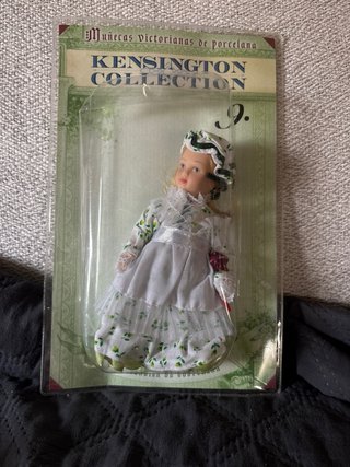 Muñeca Victoriana Porcelana Kensington