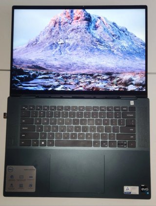 Dell Inspiron i7 16" 7620 2in1 360° tactil alta g