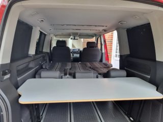 Volkswagen Multivan 2012