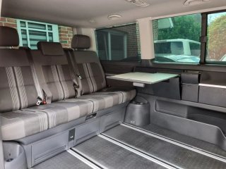 Volkswagen Multivan 2012