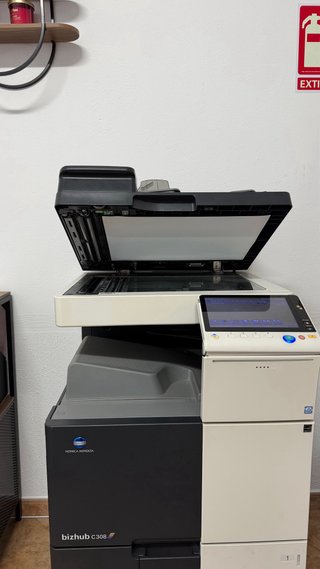 Impresora Konica Minolta Bizhub C308