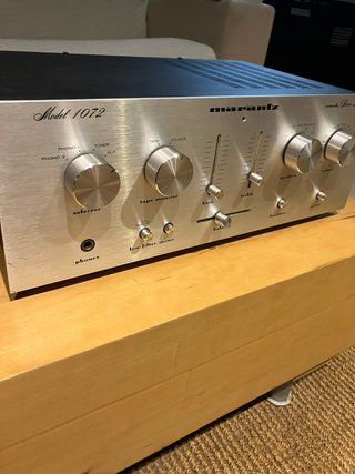 Marantz 1072 Amplificador Estéreo Plata USA.