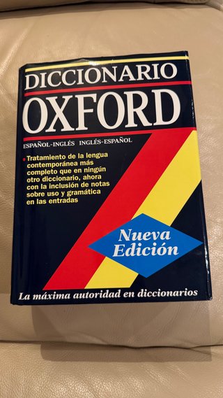 Diccionario Oxford Español–Inglés / Inglés–Español