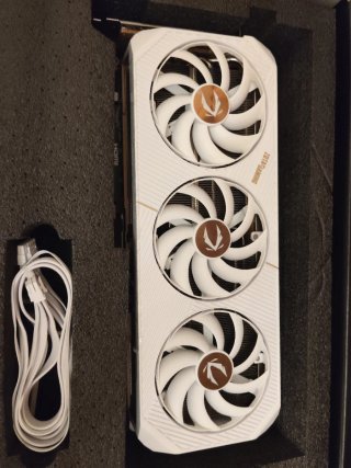 Zotac GeForce RTX 5080 16GB