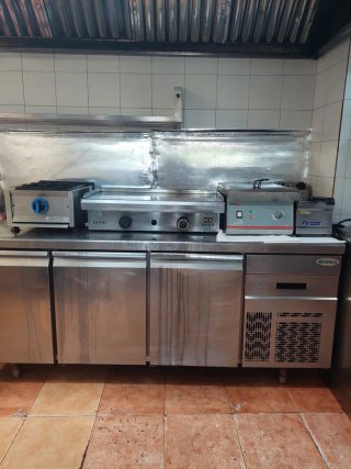 Voy a traspasar un bar en la pineda por 20.000
