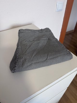 Confezione di pantaloni da donna T.36 e 38