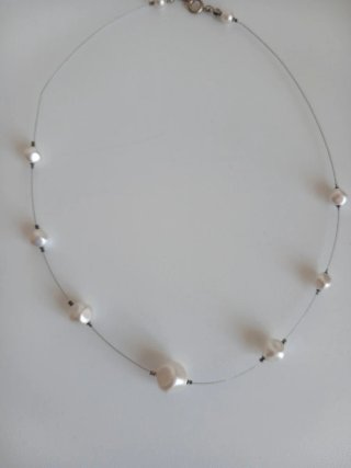 Gargantilla Avon Perlas