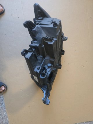 Faro derecho LED 7T1.941.036.C VW
