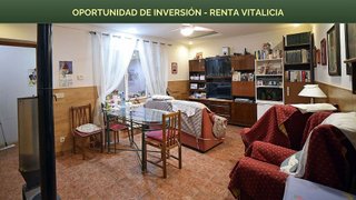 Casa adosada en venta en Tomelloso
