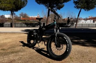Bicicleta Eléctrica Fat Bike Negra
