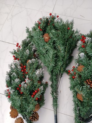 himaly Árbol de Navidad Pino Artificial 180cm, 720 Puntas, PVC Nieve Blanca Natural, Conos de Pino R