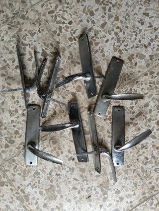 Manillas de puerta clásicas