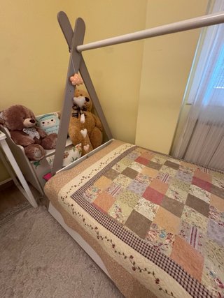 Cama infantil tipo tipi muy chula
