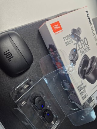 Auriculares JBL Tune Buds 2 ANC Negros