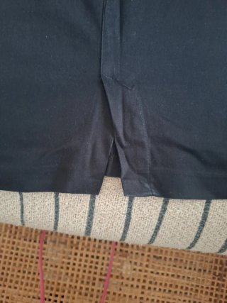 Falda negra tipo chino Springfield Talla 40