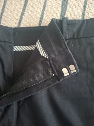 Falda negra tipo chino Springfield Talla 40