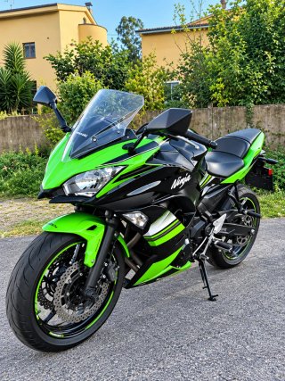 Kawasaki ninja 650 A2
