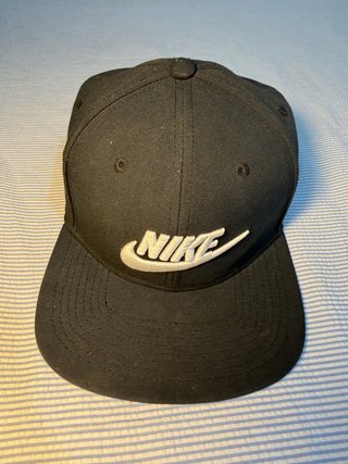 Gorra Nike Negra Ajustable