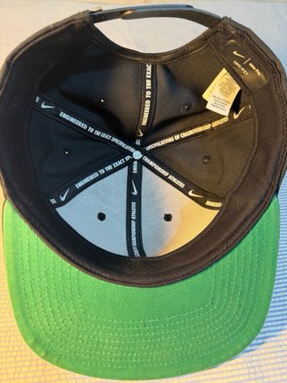 Gorra Nike Negra Ajustable