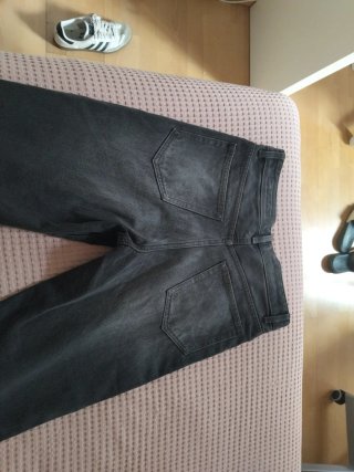 Pantalón vaquero negro T-36 Bershka