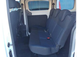 Nissan NV200 2012