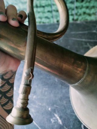 Trompeta Tuba de latón antigua